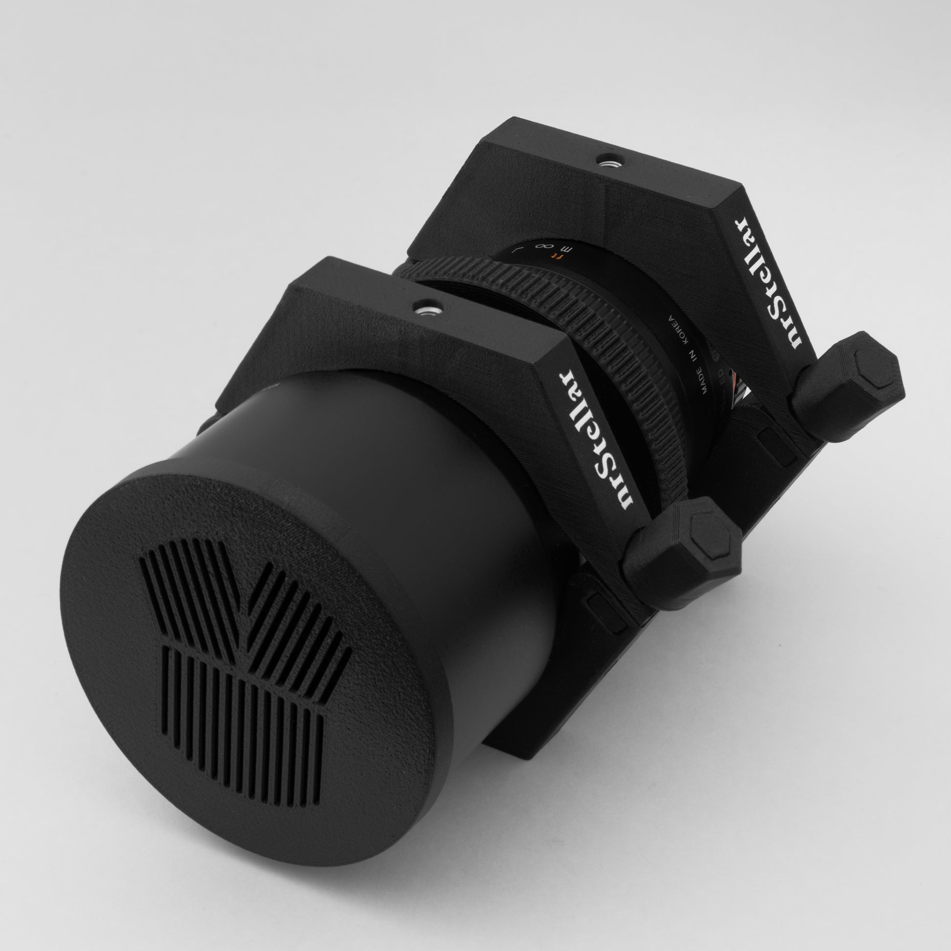 nrStellar bahtinov mask installed on a Rokinon/Samyang 135mm f2 lens